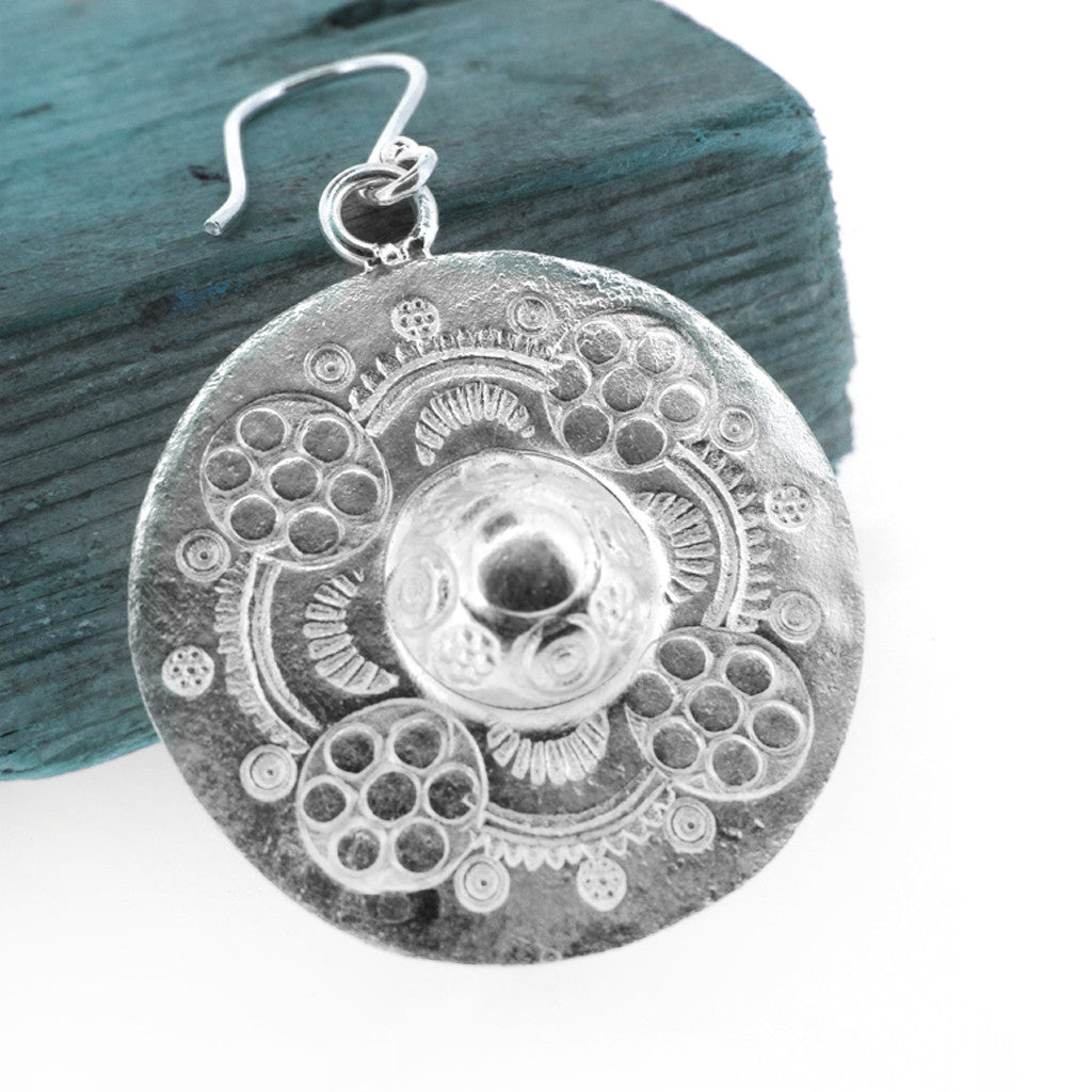 Bali sterling silver shield earings