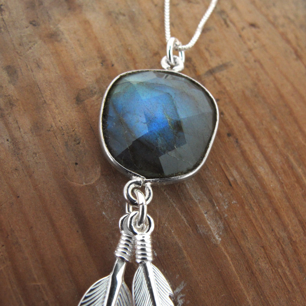 Feather Sterling Silver 925 - Labradorite stone Pendant on Silver 925 Chain