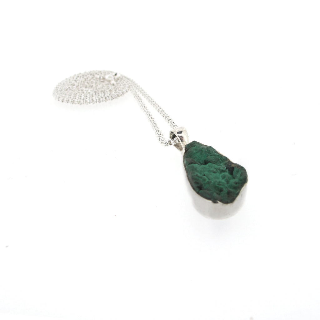 Green geode crystal quartz, sterling silver pendant on 60cm sterling silver chain